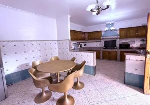 Luxury 5 BR Riad in Agadir Perfect Getaway 1081