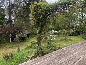 Peaceful Spot With Garden Near Rågeleje Beach