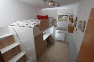 52 1 Lindenweg 6a