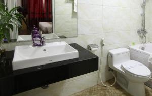 Blue Pearl Hanoi Hotel