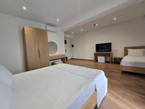 Hotel 2M
