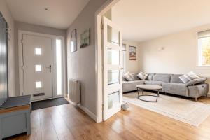 Admiralty Lane - No 4