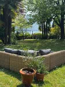 VILLA MORCOTE - Exclusive Villa with Lake View and Private Lake Access, Lago di Lugano