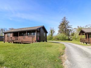 Lodge 4 - Bron Eifion