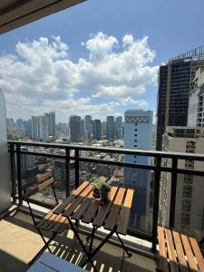 The Gramercy Luxury Makati Staycation Apartment