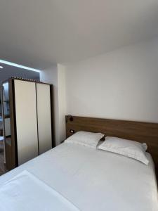 SeaView Downtown Apartments