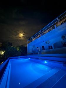 Full Moon Apartments