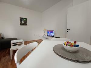 City Center Apartment by Mladenović