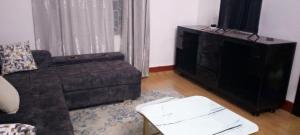 Club Quarters Apartment