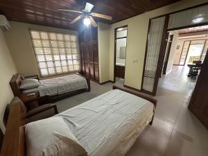 Full house, 2 Bedroom & kitchen