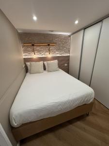 Duplex design 2 min de la plage pour 6 Pers