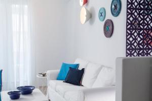 Deluxe Mykonos Villa Outdoor Pool Villa Side Sea
