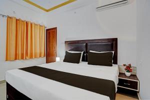 Hotel O RR Palace
