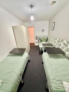 Stylish Cosy Homely 6bed Flat at Salford Precinct
