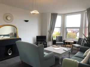 Apartments at 145