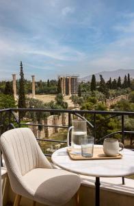 Acropolis Eclectic Residence II