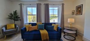 Chic 1BR Teddington Apartment Modern & Bright