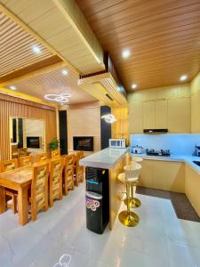 Baguio Transient Modern House 5BR for 10-20 pax