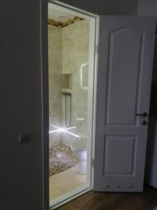 Студія на левом берегу, район старого моста лікарня 9