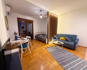 Blue Lagoon Apartment