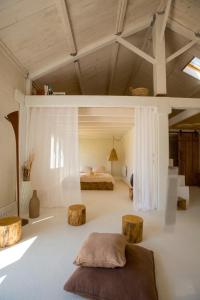 3 maisons loft idéales pour 3 couples