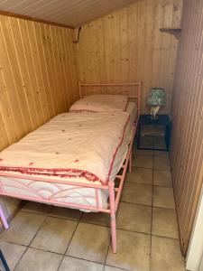 Holzhäusl am Fuße des Liliensteins