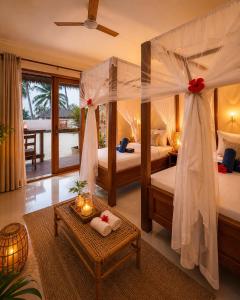 Moayana Liora Zanzibar
