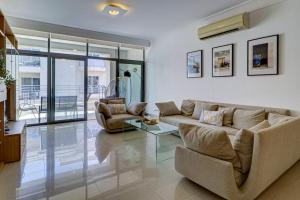 The Mediterranean Pearl - 6th Floor - By Haven and Keys Malta