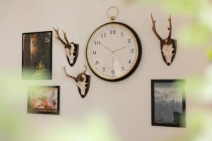 Hunters Lodge Escape - Rustic Style - Nature Views
