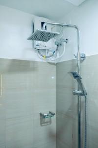 Serene Stays at Shore Pasay