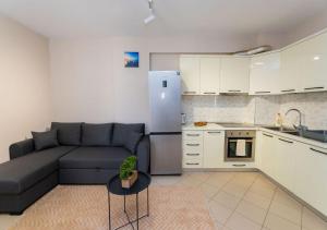Between Sea & Hills 2BR Currila Escape