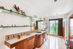 Fun and relax with private pool - 10 mins to hotel zone