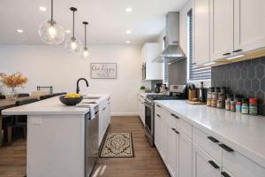 Private Condo, Snowbasin, IKON, Workstation, WIFI