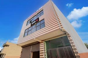 Hotel O Guru Residency