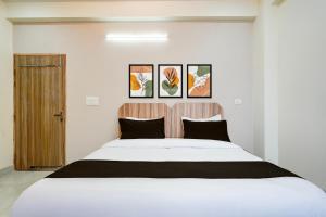 Super Townhouse Sector 18 Udhyog Vihar