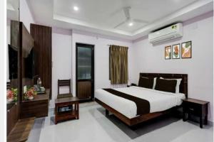 Super Collection O Peroorkada Junction Formerly Snehalayam Stays
