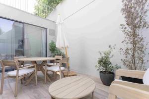 Liiiving in Porto - The Prestige Apartment F