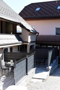 Apartments Britof Kranj