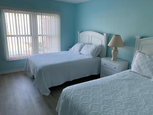 Direct Oceanfront Heated Pool No-Drive Private Beach