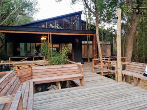 Divine House in Arroyo Pajarito