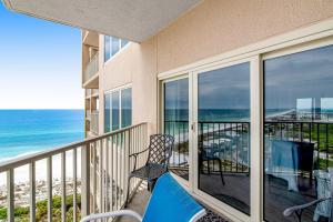 TOPSL Beach Manor 1205