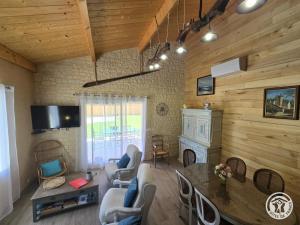 Maison climatisée, animaux acceptés - 6 pers. - FR-1-616-576
