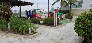 Apartamento com Vista Mar Pé na Areia no Recreio