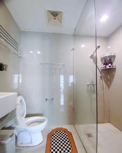 120Sqm 3Bedrooms Luxurious Facing Manila Bay Sunset Nearby Okada MOA Solaire Ayala Malls