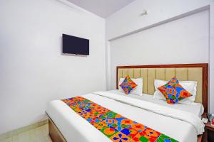 FabHotel Tirth Comfort Stays