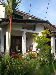 PRIYANTHA HOME Stay