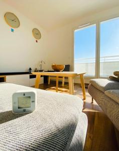 Cozy Apartment Direct Access to Paris, PS5, Fiber Optic