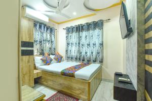 FabHotel Guest O Polis Rajdanga