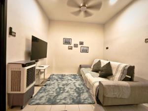 Ipoh Maison Bloom Homestay 4br 14pax by One Life Four Season
