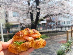 Comachi Cocon - Stay like a local in a lively shoppiin street of Kawasakii